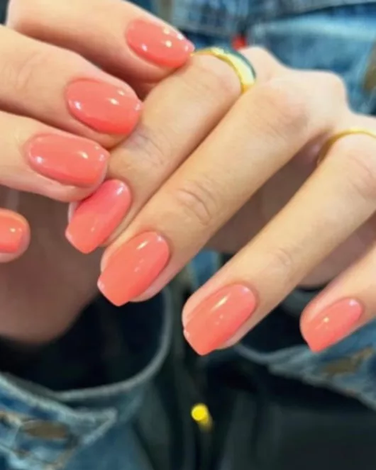 Single Color or Glitter Gradient (60 minutes)
